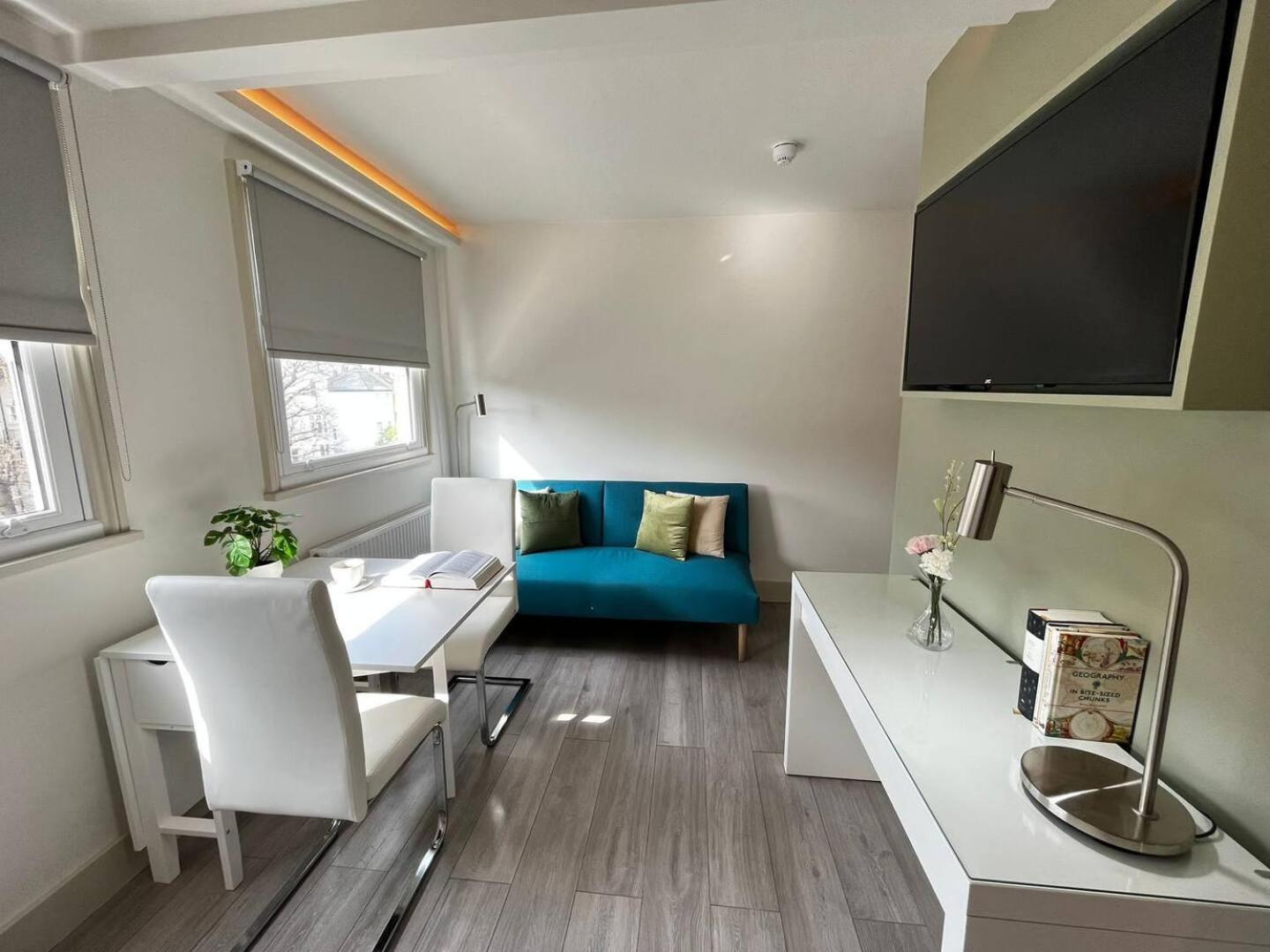 Apt 11 Seaside Serenity Chic Studio Steps To Beach Hove Buitenkant foto